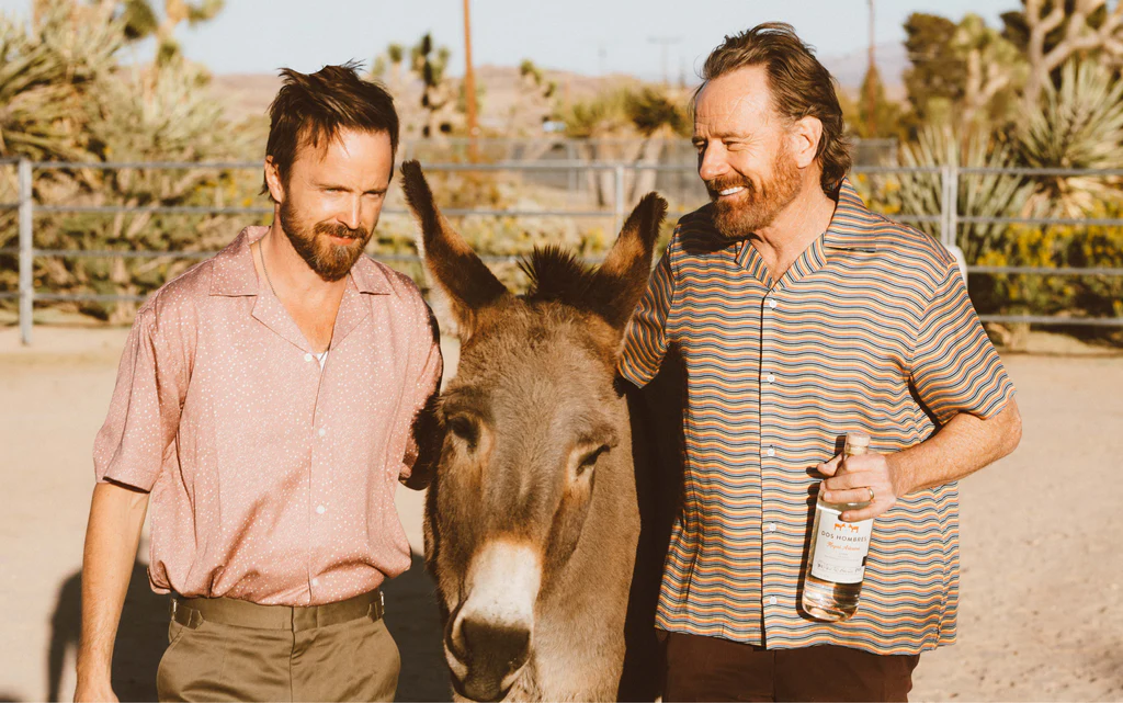 dos hombres mezcal mexico